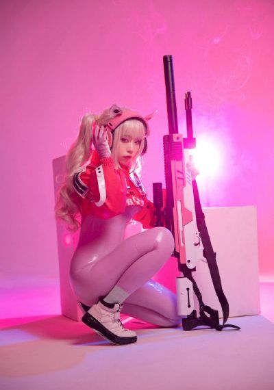 高压监狱无删减