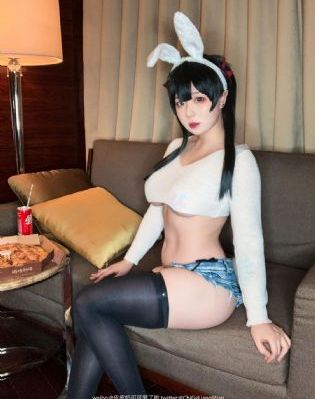 萌白酱喷水视频